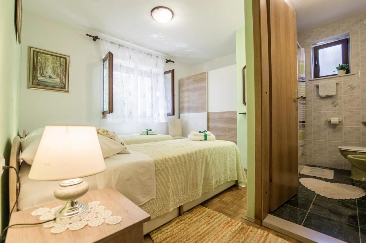 Holiday Home Villa Spilla Selca  Dış mekan fotoğraf