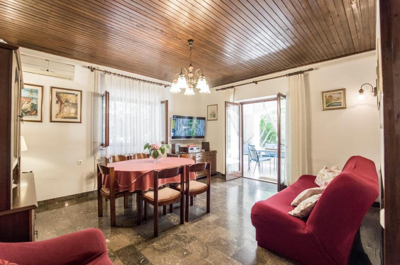 Holiday Home Villa Spilla Selca  Dış mekan fotoğraf