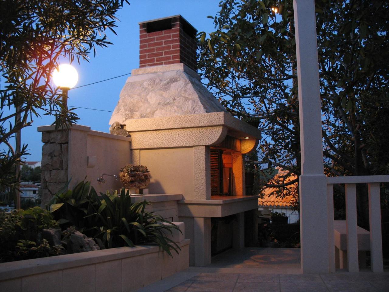 Holiday Home Villa Spilla Selca  Dış mekan fotoğraf